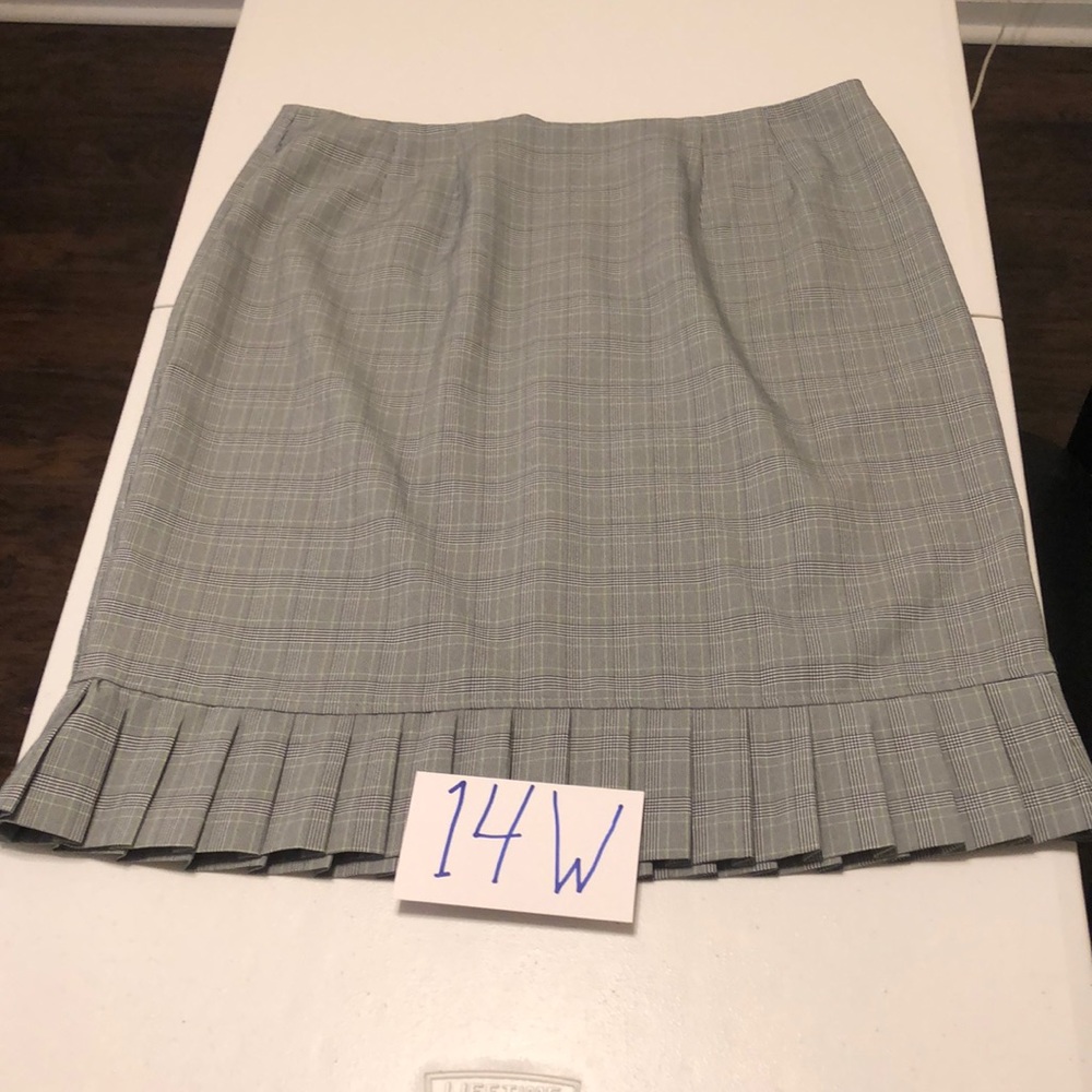 Gray Skirt Size 14W